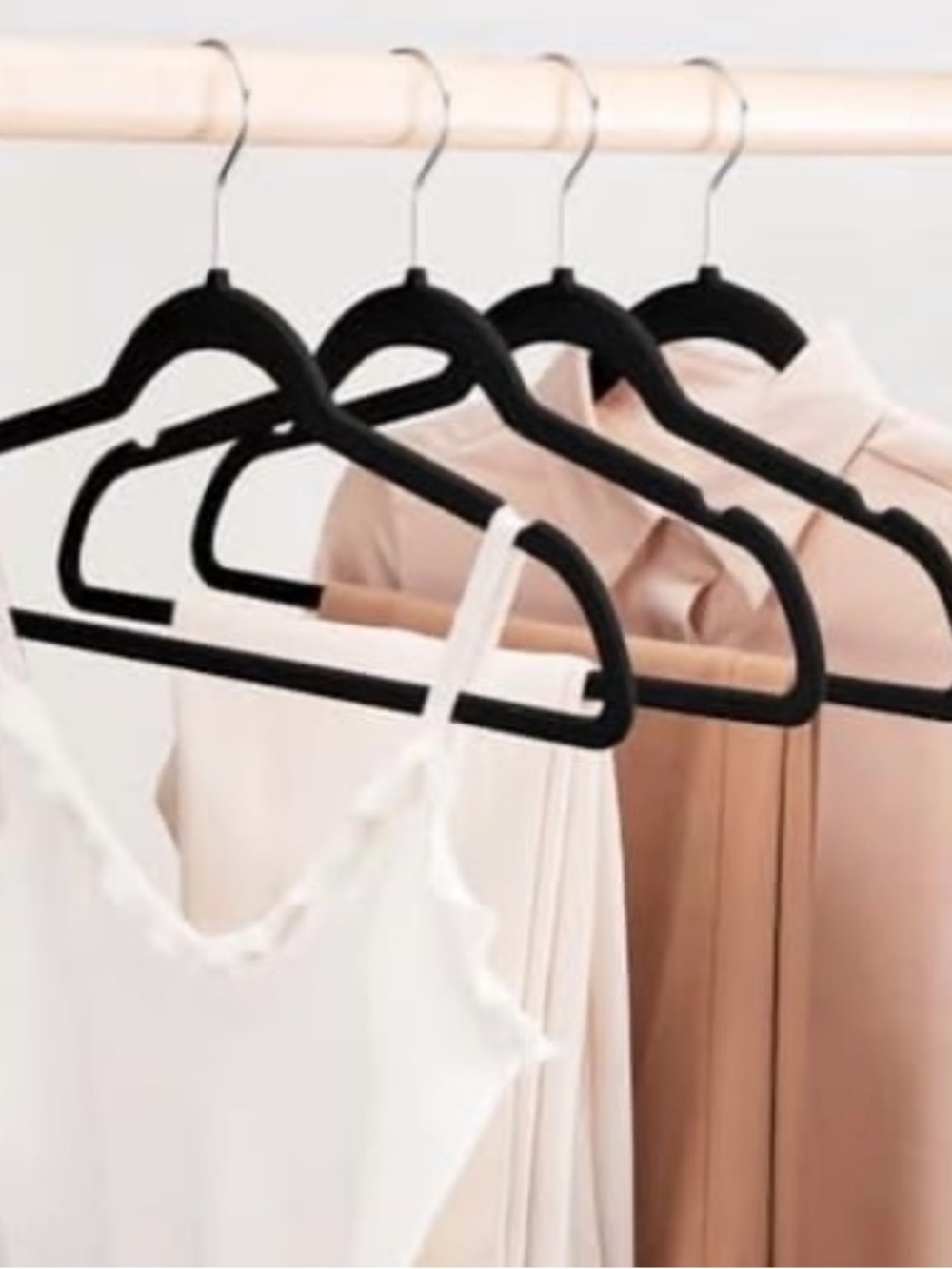 The BEST Hangers! 🖤 Black Velvet Slim Non-Slip Closet Set *PACK OF 12*